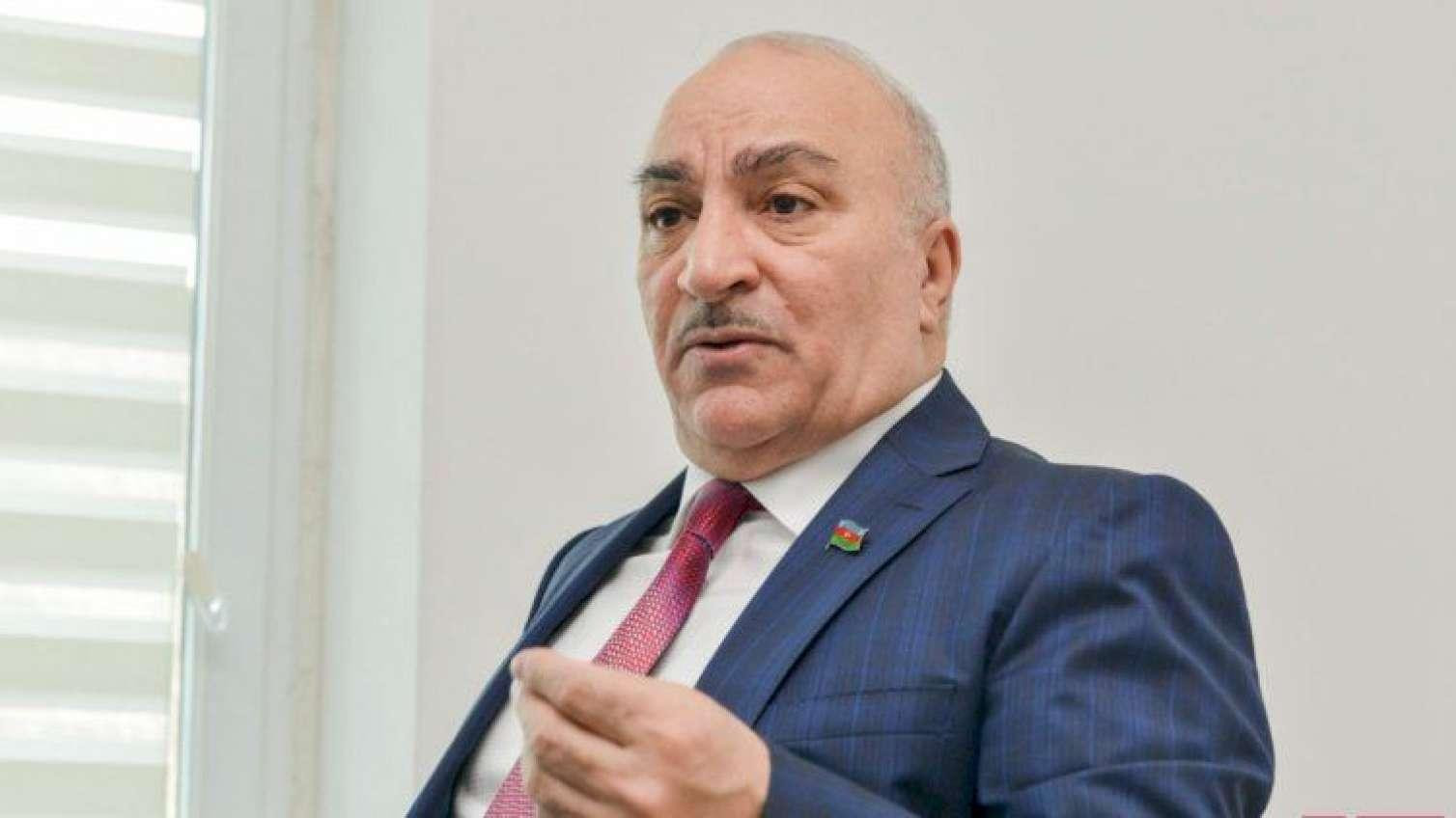 Tahir Kərimli "Vəhdət" sədrliyindən getdi -