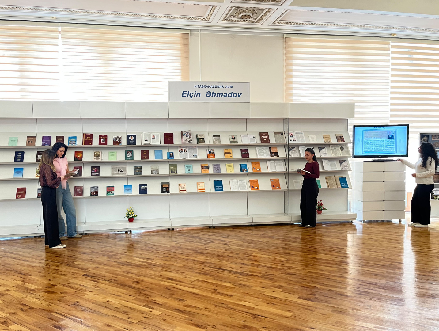 Milli Kitabxanada “Kitabxanaşünas alim Elçin Əhmədov” adlı virtual və eyniadlı ənənəvi kitab sərgisi istifadəçilərə təqdim olunub