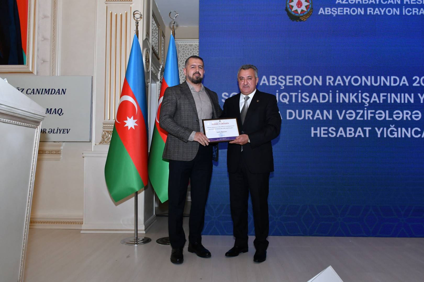 Abşeronda 2025-ci ilin sosial-iqtisadi inkişafının yekunlarına və qarşıda duran vəzifələrə həsr olunan hesabat yığıncağı keçirilib