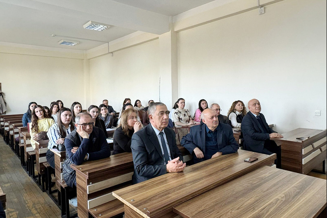 AMEA-nın muxbir üzvü Bakı Dövlət Universitetində ustad dərsi keçib