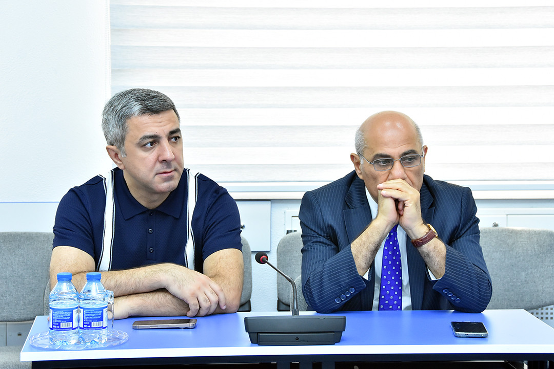 Rəqəmsal tibbin aktual elmi problemlərinə dair müzakirələr aparılıb