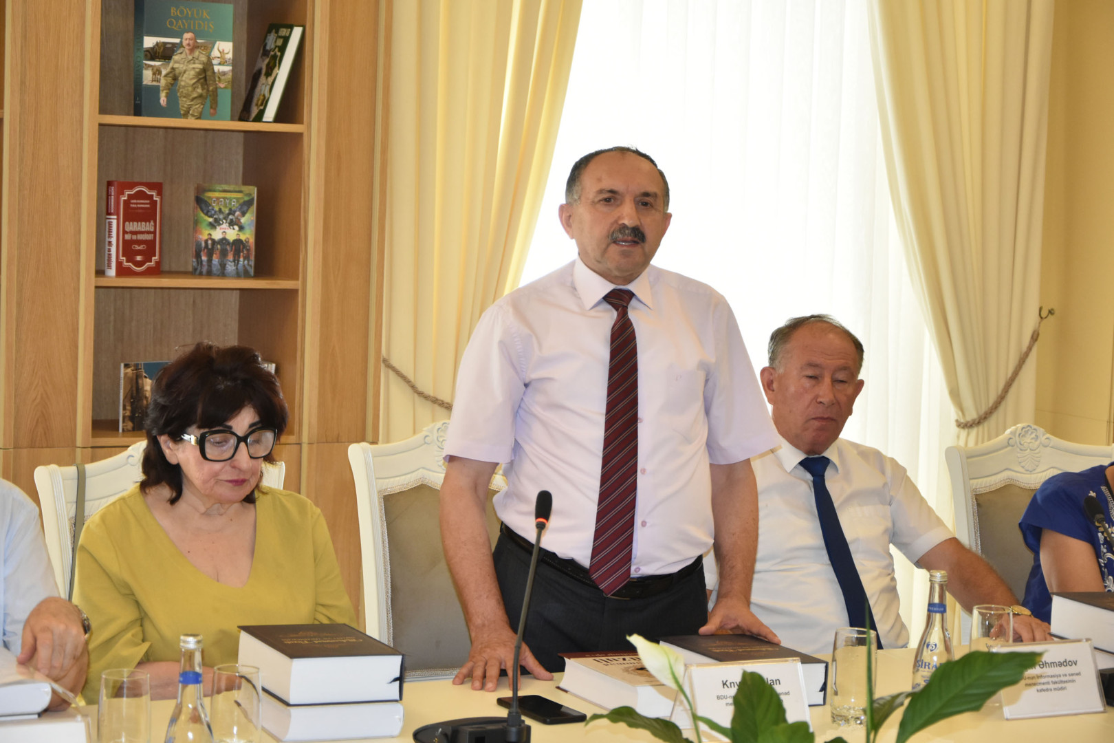 Milli Kitabxanada “Məhəmməd Füzuli. Biblioqrafiya” və “Məhəmməd Füzuli. Həyatı və yaradıcılığı” kitablarının təqdimat mərasimi keçirilib