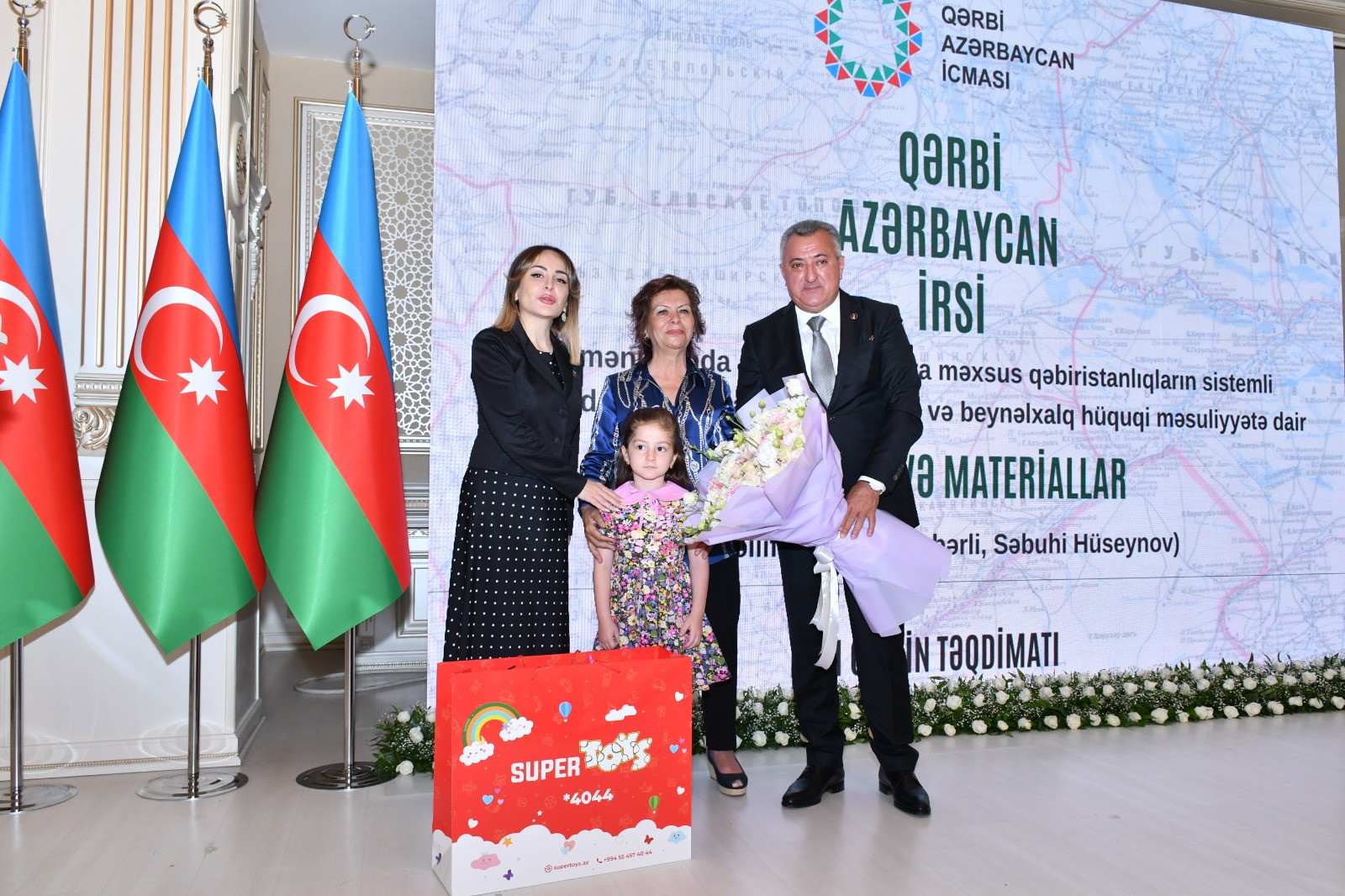 Abşeron rayonunda “Qərbi Azərbaycan İrsi” kitabının təqdimetmə mərasimi keçirilib