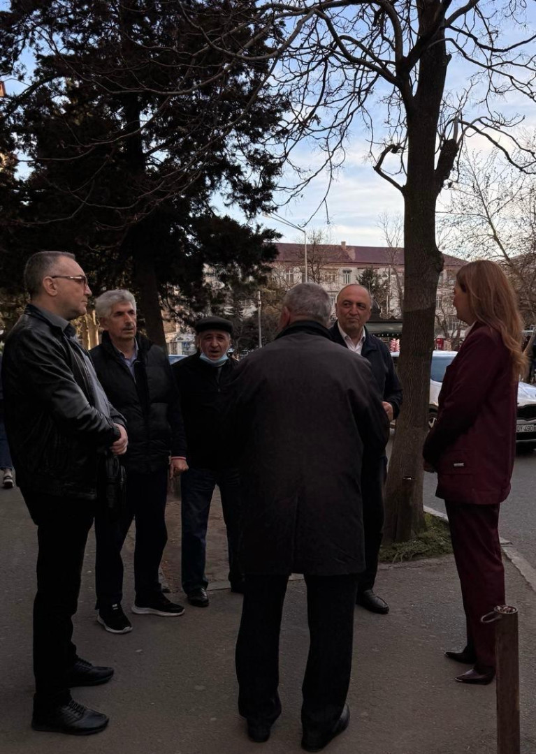 Könül Nurullayeva vətəndaşlarla növbəti dəfə görüş keçirib
