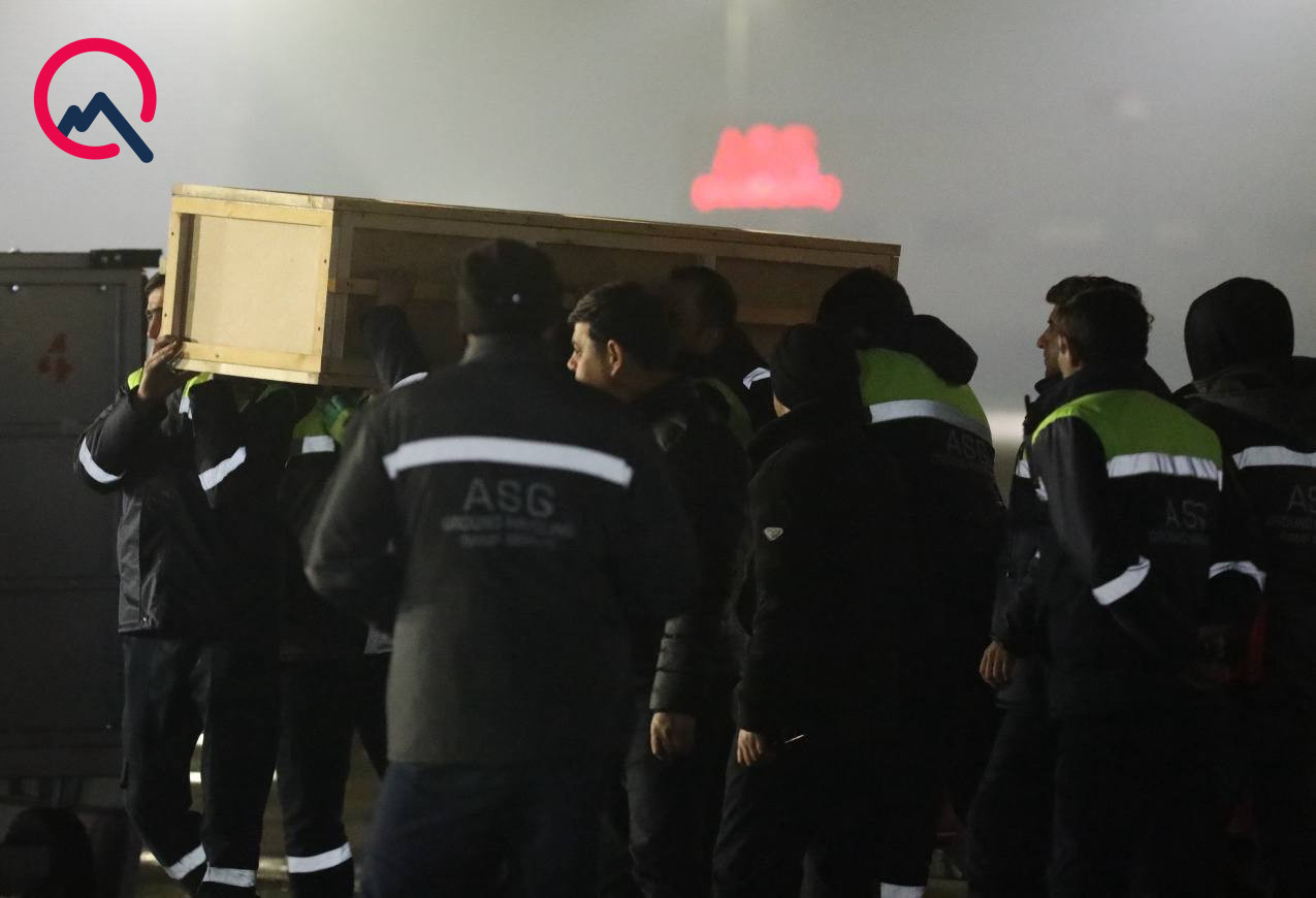 Yaxınları Məhəmmədəli ilə vidalaşır...-(FOTO/VİDEO)