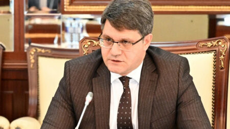 Nazirdən təyinat: Onu idarə rəisi gətirdi
