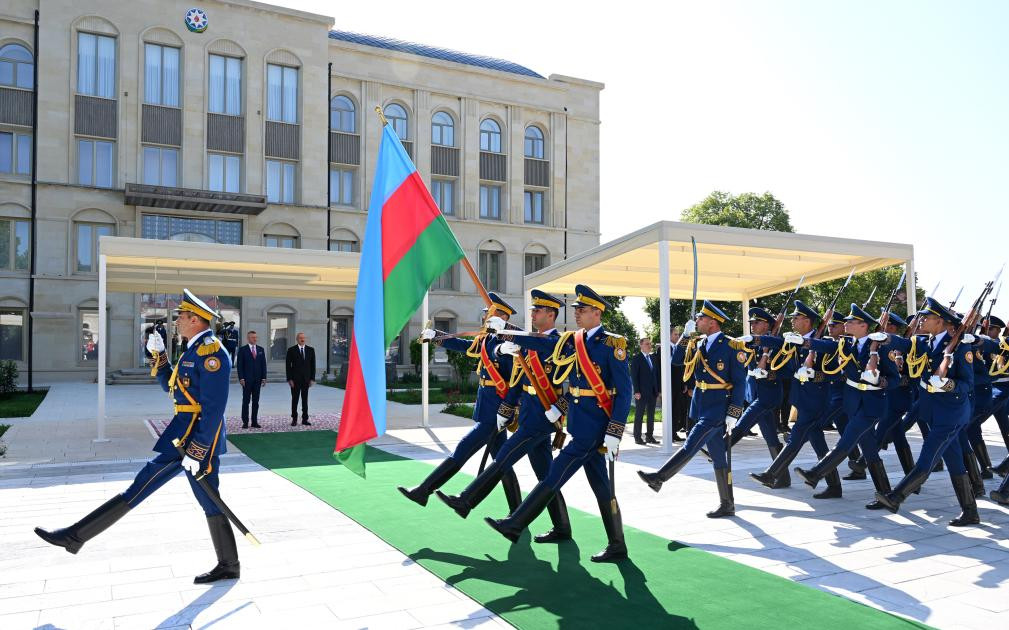 Şuşada İlham Əliyevin Slovakiya Prezidenti ilə təkbətək görüşü olub -