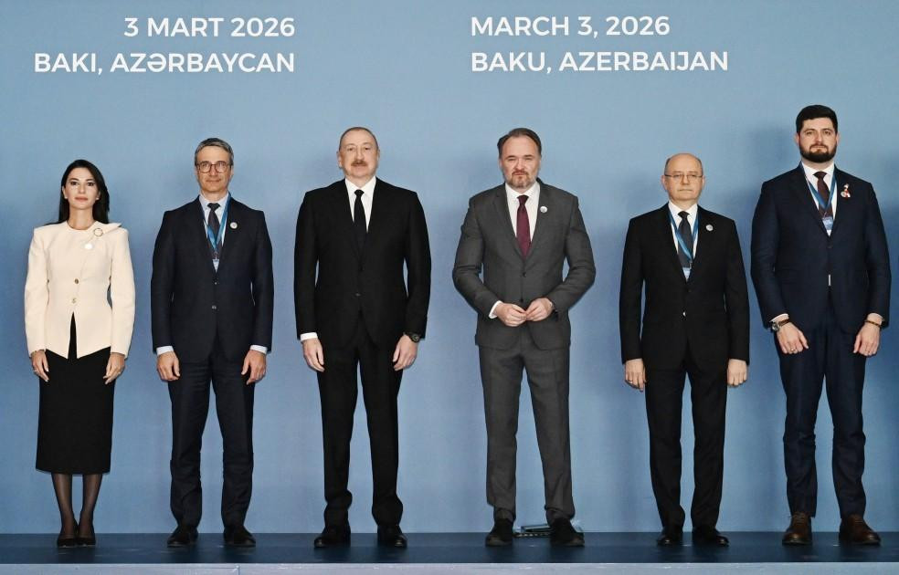 Prezident CQD Məşvərət Şurası çərçivəsində nazirlərin iclasında çıxış edib