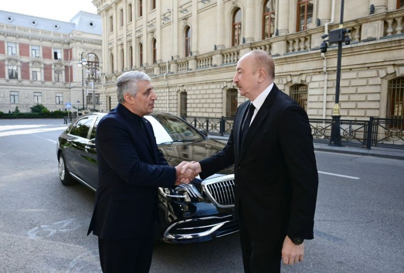 Prezident İlham Əliyev İranın Azərbaycandakı səfirliyində olub -FOTOLAR