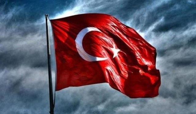 Türkiyədə komendant saatı tətbiq olundu
