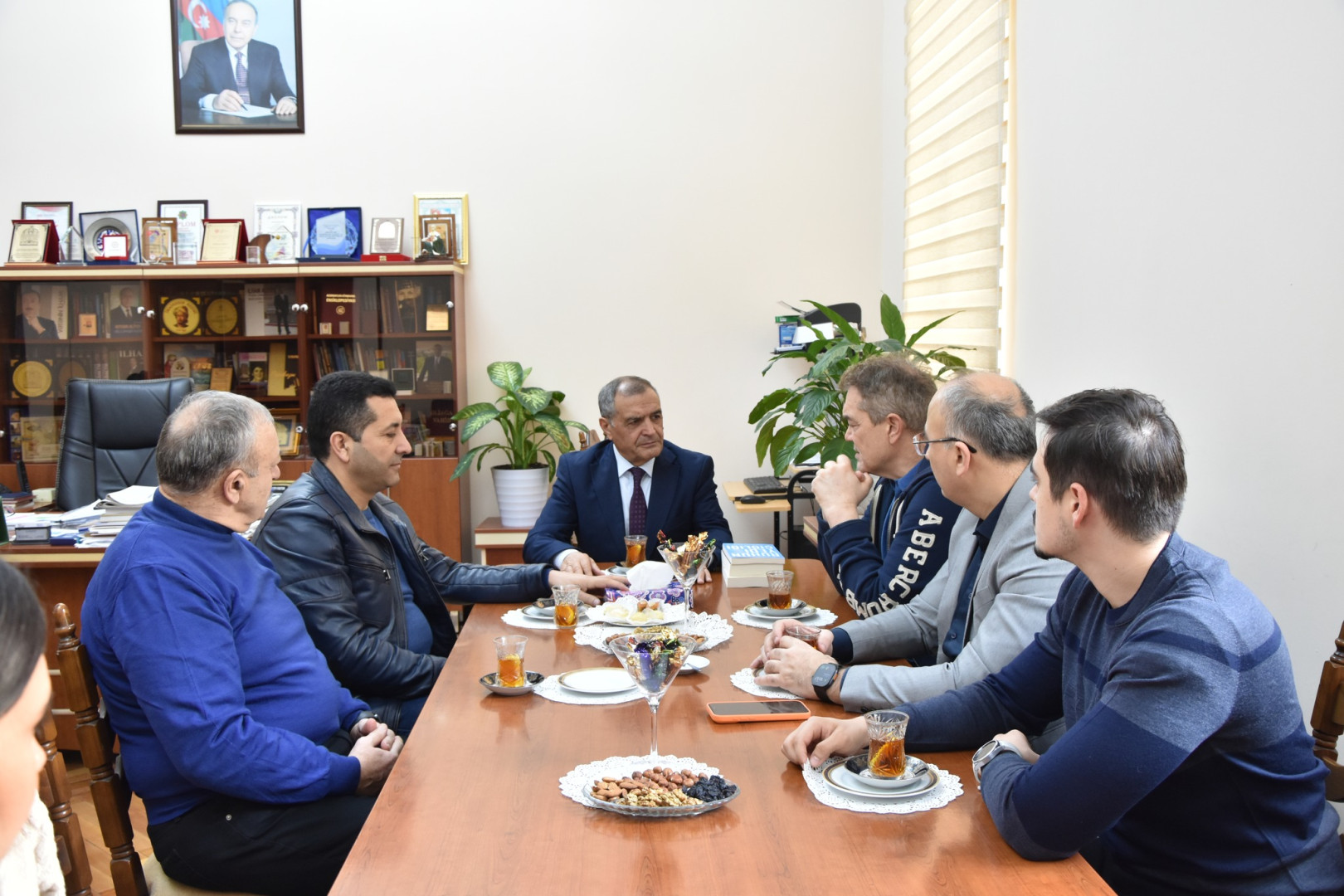 Türkiyəli tanınmış alim Azərbaycan Milli Kitabxanasının qonağı olub