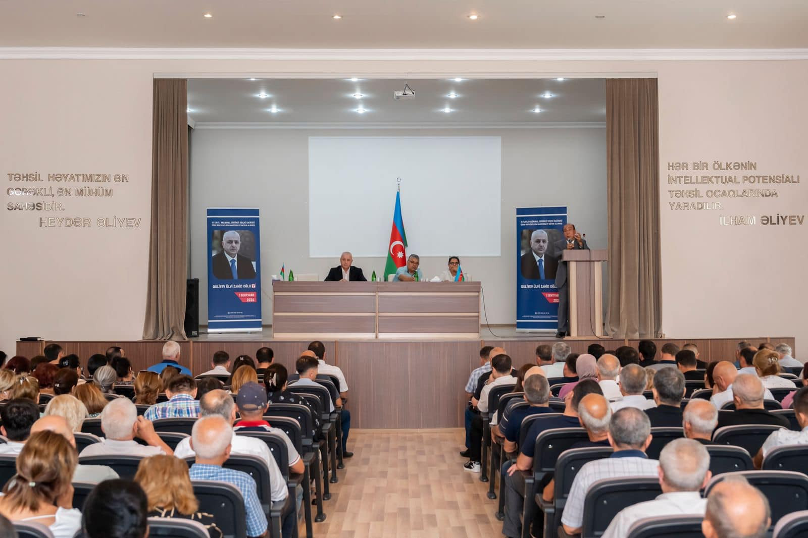 Ülvi Quliyev seçiciləri ilə növbəti görüşünü keçirdi
