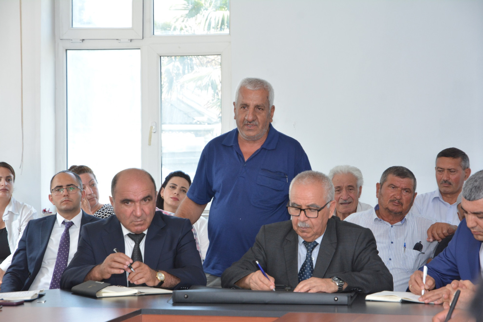 Abşeron rayonunda şəhid ailələri və vətəndaşlarla növbəti görüş keçirilib