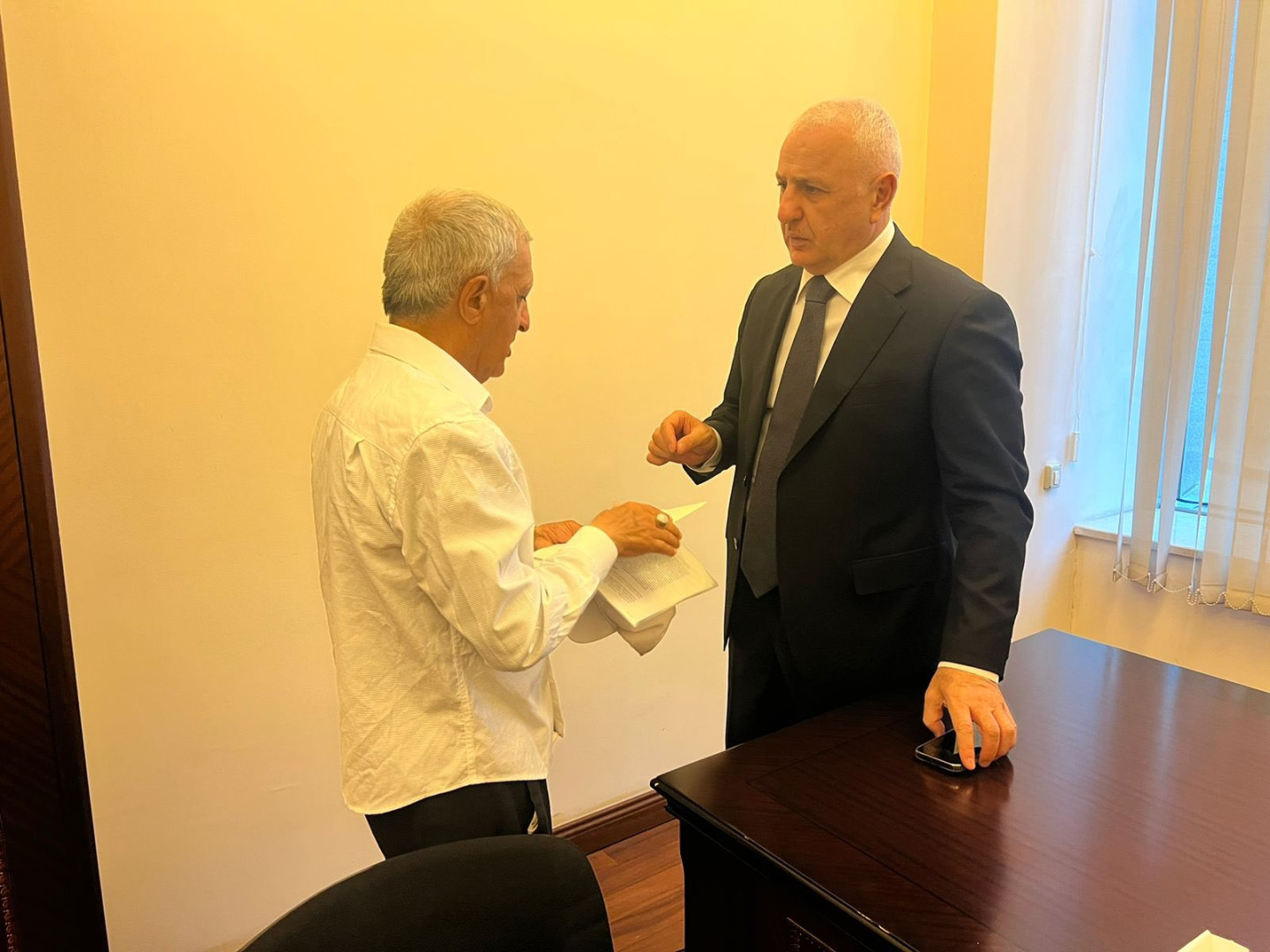 Deputat Ülvi Quliyev növbəti vətəndaş qəbulu keçirib