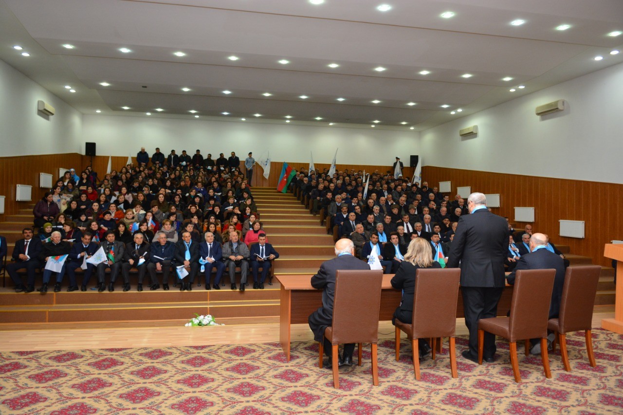 YAP-ın namizədi Aqiyə Naxçıvanlı Oğuzlu seçicilərlə izdihamlı görüş keçirdib