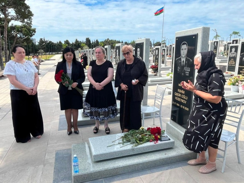 Abşeron rayonunda şəhidlərimiz və onların ailə üzvləri ziyarət olunub