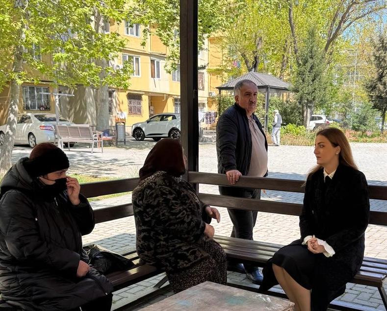 Deputat Könül Nurullayeva vətəndaşlarla görüş keçirib