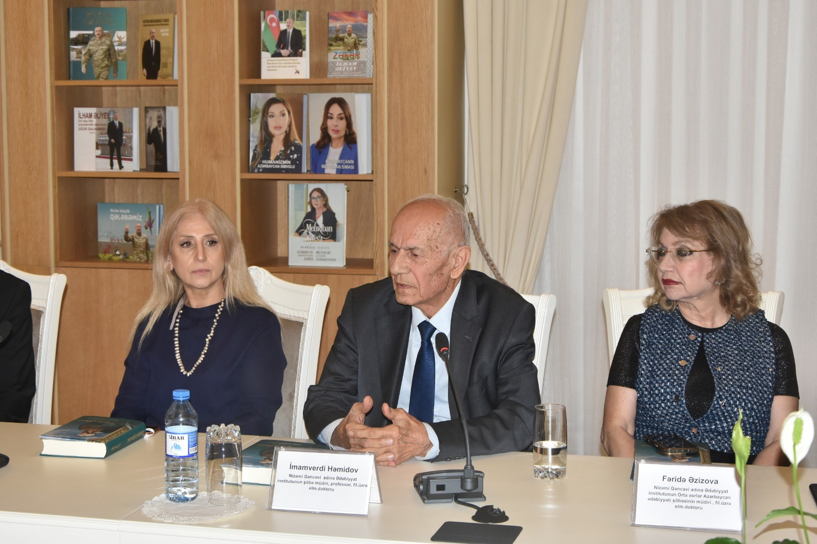 Milli Kitabxanada “Xaqani Şirvani. Biblioqrafiya”kitabının təqdimat mərasimi keçirilib