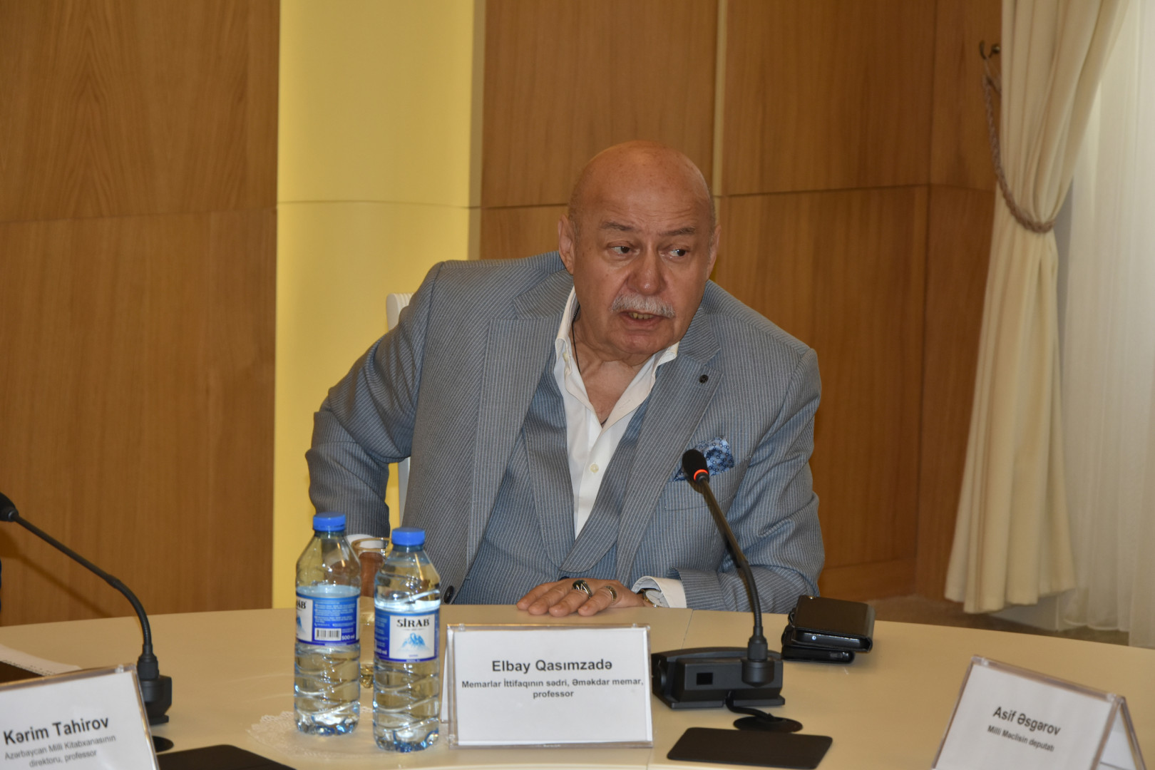 Milli Kitabxanada “Əcəmi Naxçıvani. Biblioqrafiya” kitabının təqdimat mərasimi keçirilib