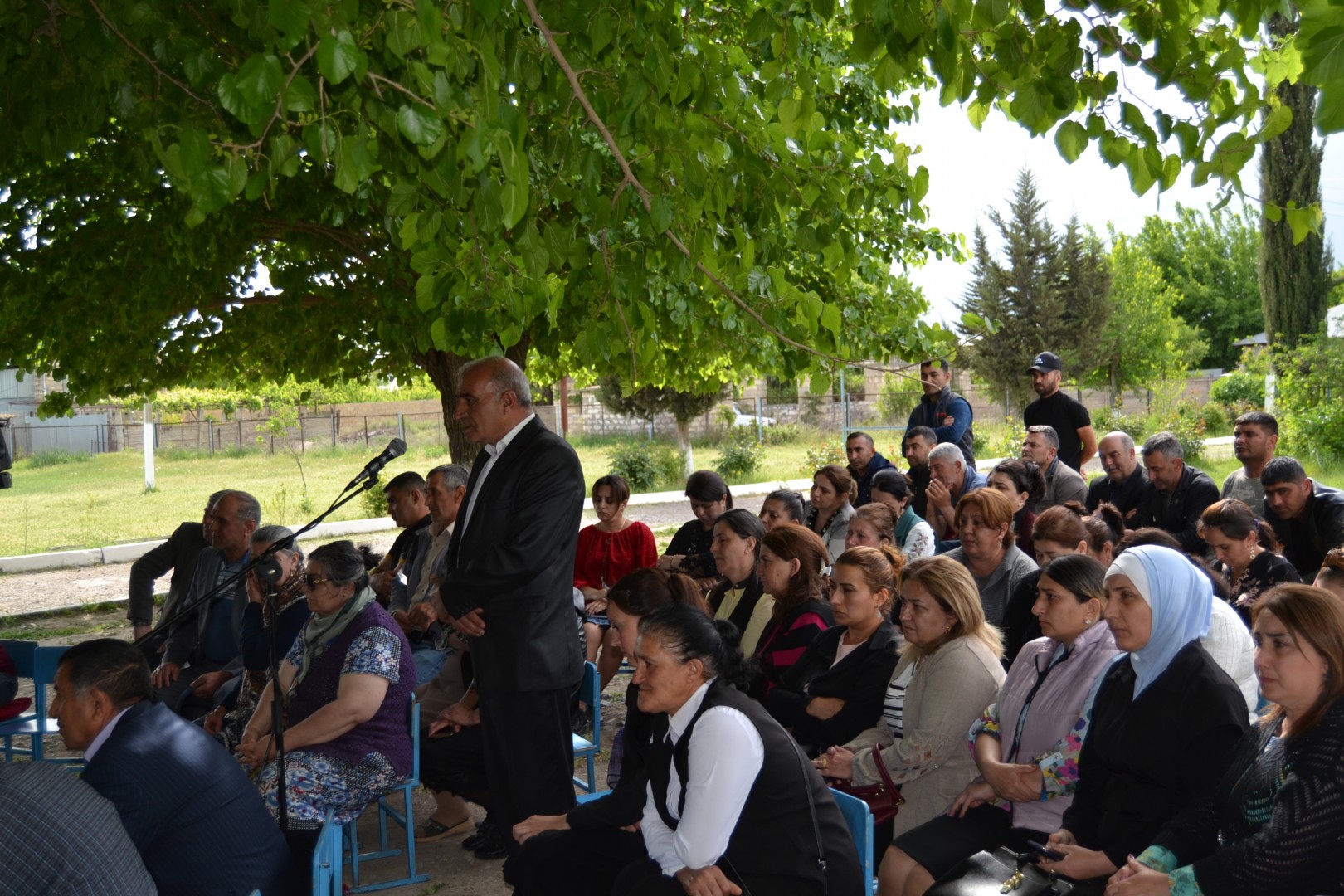 Füzuli RİH başçısı bu dəfə vətəndaşlarla Əhmədallar kəndində görüşdü