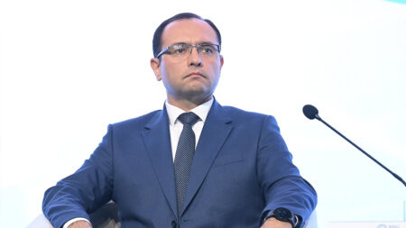Bir sıra Dövlət Aqrar İnkişaf Mərkəzlərinin direktorları vəzifəsindən azad edilib