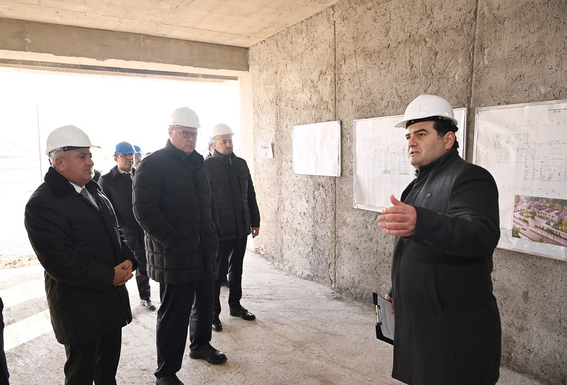 Rusiya Federasiyasının Həştərxan vilayətinin qubernatoru İqor Babuşkin Azərbaycana rəsmi səfərə gəlib