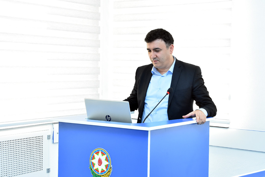 İnstitutda elektron dövlətin kibersuverenliyinə dair elmi-tədqiqat layihəsinin icra vəziyyəti müzakirə olunub