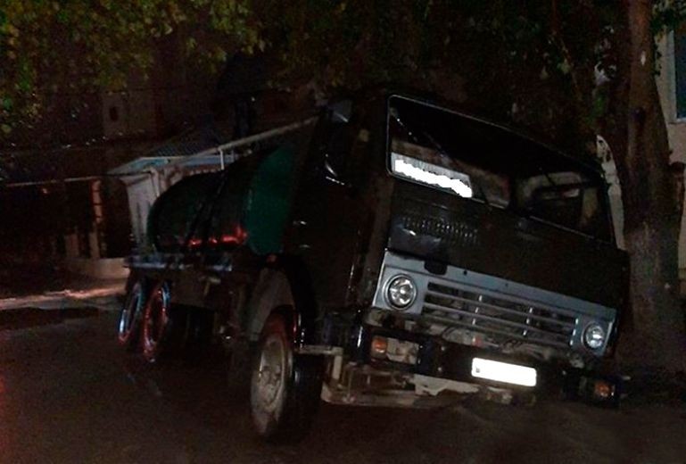 Bakıda daha bir yol çökdü