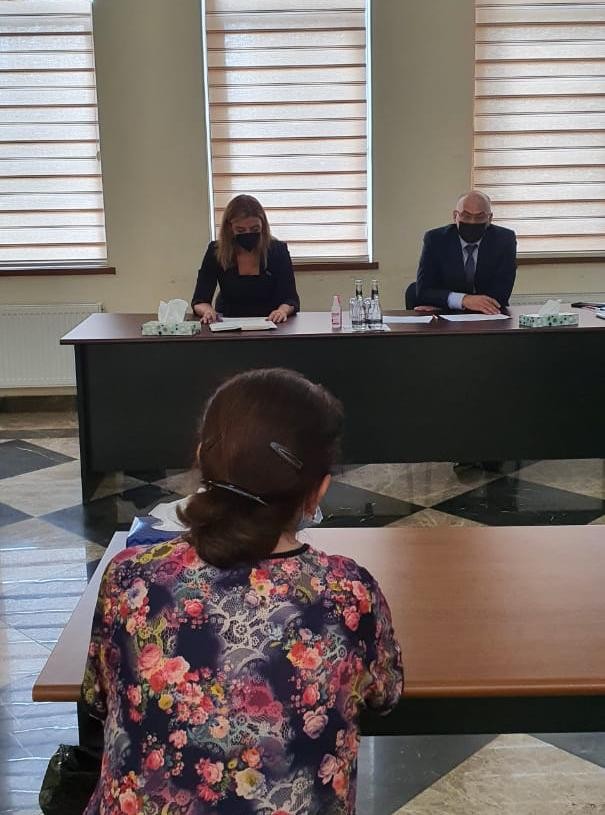 Deputat Nizami rayonu sakinlərini qayğılandıran məsələlərlə maraqlanıb