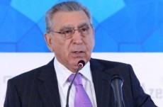 "Kimin evdə bekar qadını varsa, gətirib AMEA-ya şöbə müdiri qoyub"