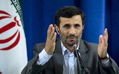 Əhmədinejat Ukraynaya dəstək verdi