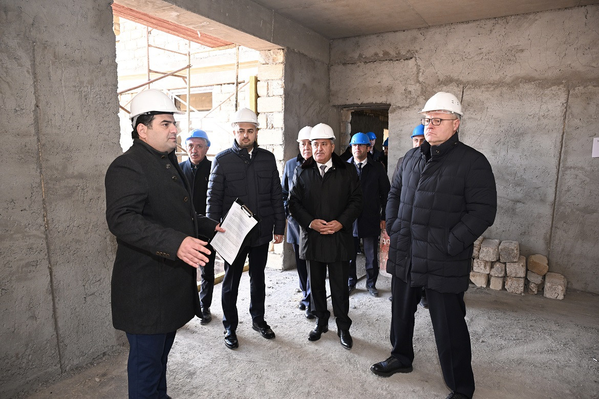 Rusiya Federasiyasının Həştərxan vilayətinin qubernatoru İqor Babuşkin Azərbaycana rəsmi səfərə gəlib