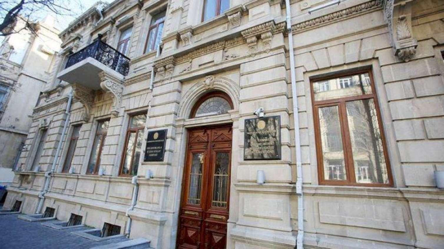Deputat Aydın Hüseynovun qardaşı işdən çıxarıldı
