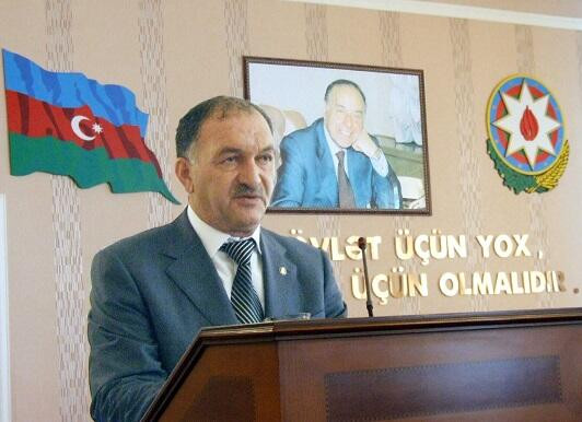 Qoca Səmədovun oğlu tanışını güllələdi - Təfərrüat