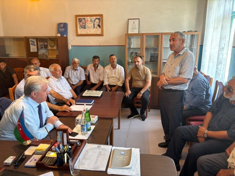 Deputat Fəzail İbrahimli növbəti vətəndaş qəbulu keçirib