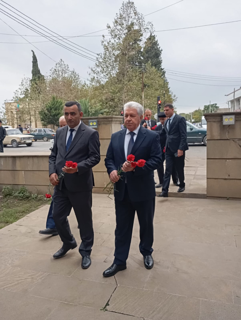 Deputat Fəzail İbrahimli Göytəpə şəhərində seçicilərlə vətəndaş qəbulu keçirib