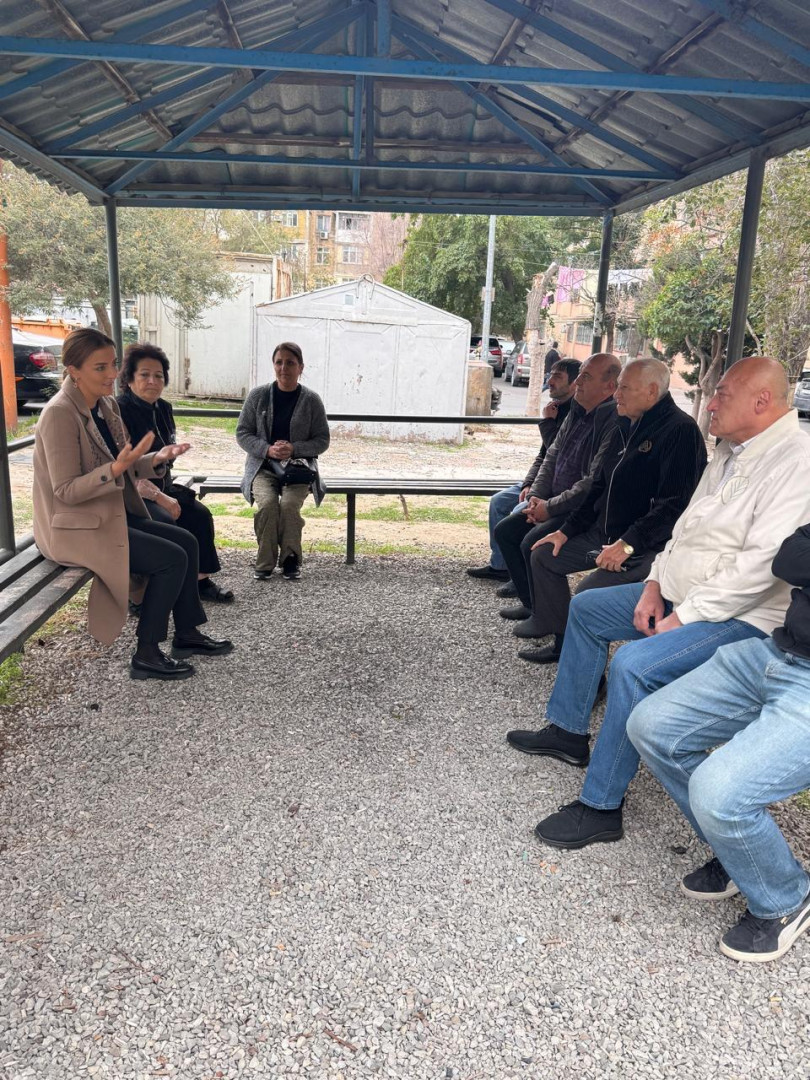 Könül Nurullayeva vətəndaşlarla görüşüb