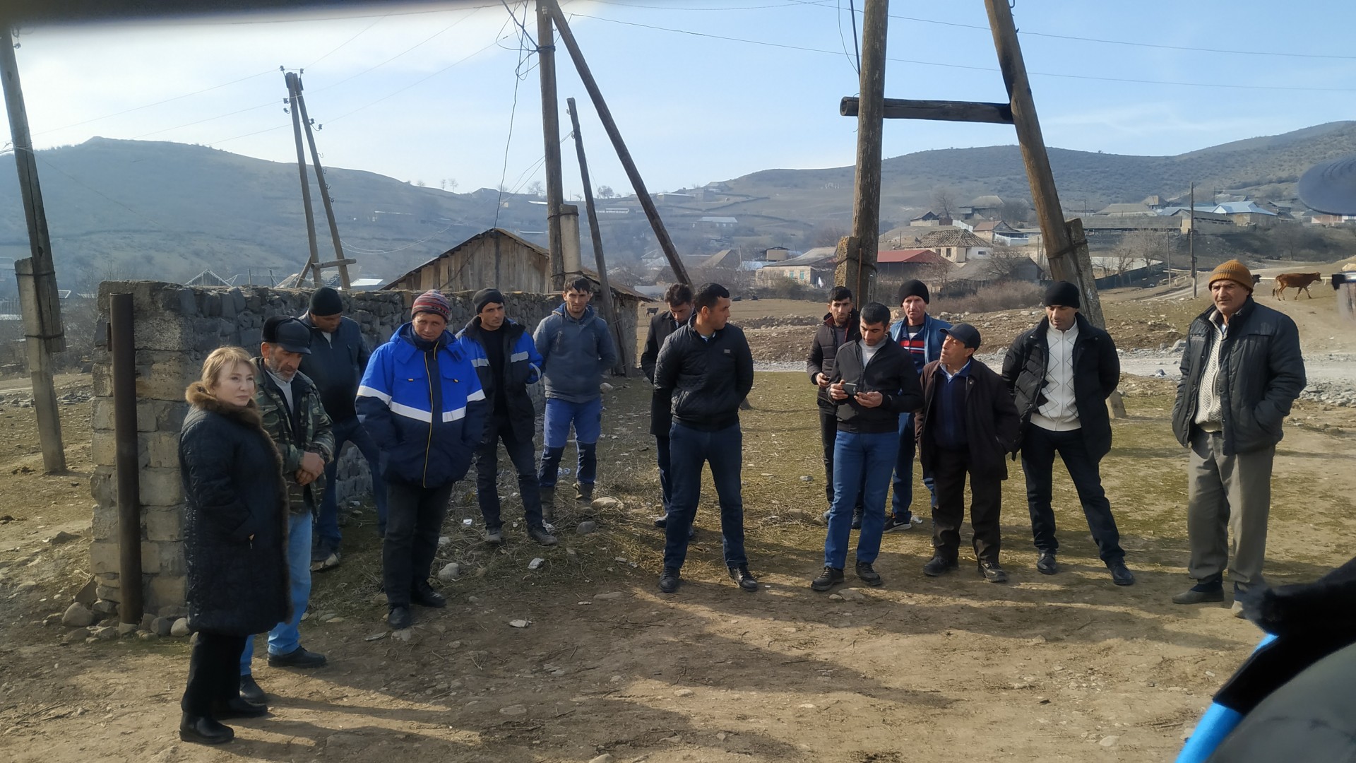 Aqiyə Naxçıvanlı daha bir neçə ucqar kənddə seçicilərlə görüşdü