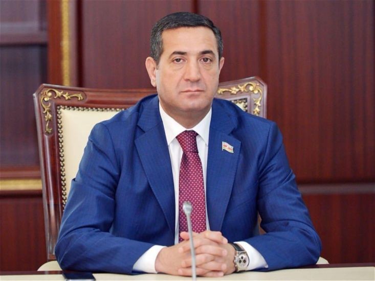 Mahir Abbaszadənin fotosu müzakirələrə səbəb oldu