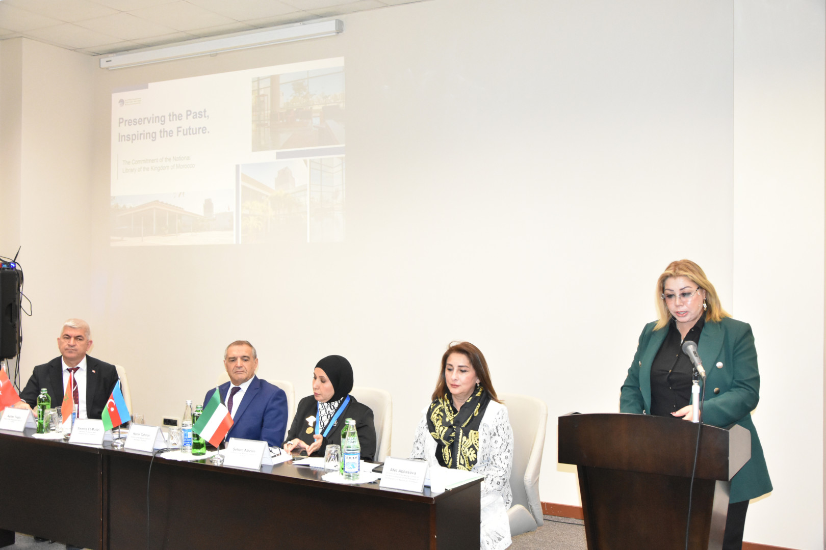 “Milli-mənəvi dəyərlərin mühafizəsində kitabxanaların rolu” mövzusunda beynəlxalq konfrans keçirilib