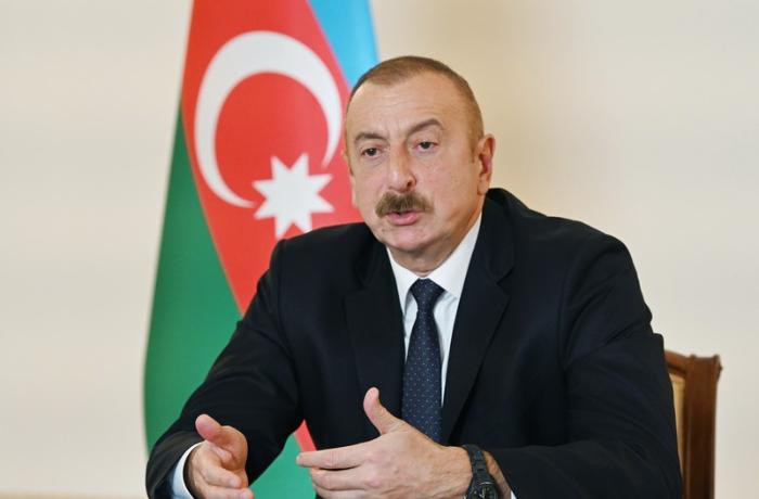 “Leysan yağışları yağan kimi şəhər nəqliyyatı iflic vəziyyətinə düşür”