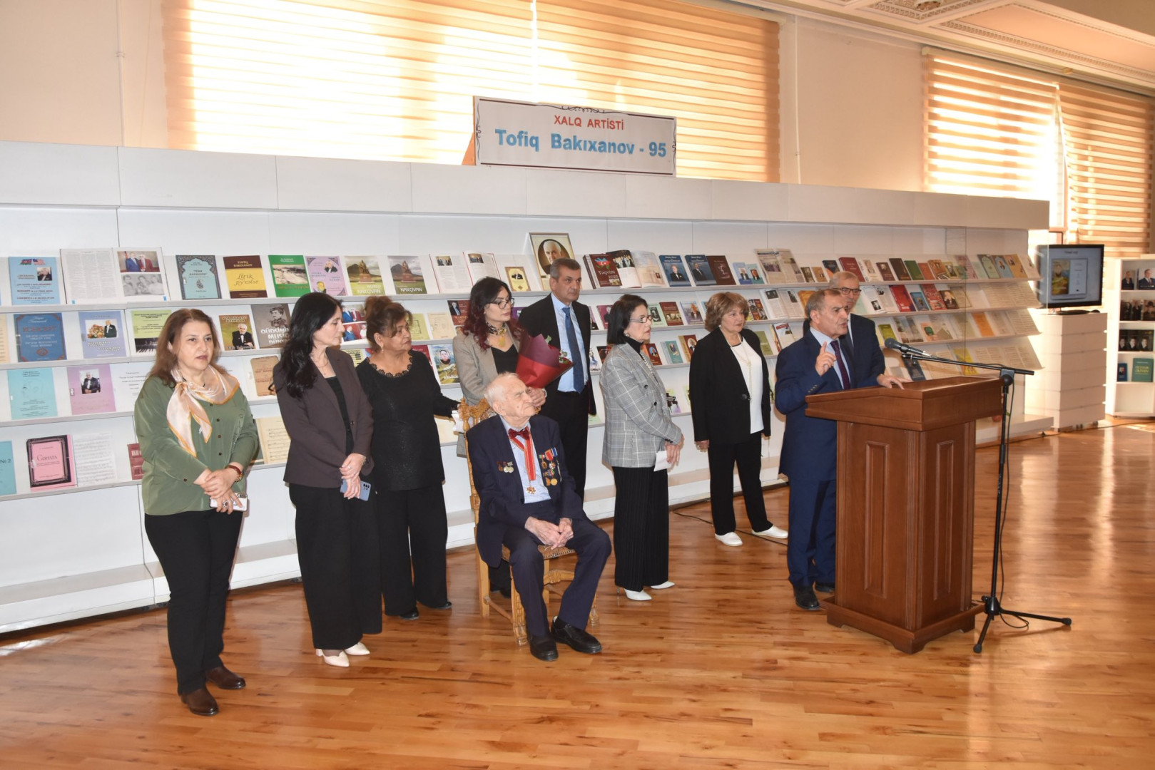 Azərbaycan Milli Kitabxanasında Tofiq Bakıxanovun 95 illik yubileyinə həsr olunmuş tədbir keçirilib