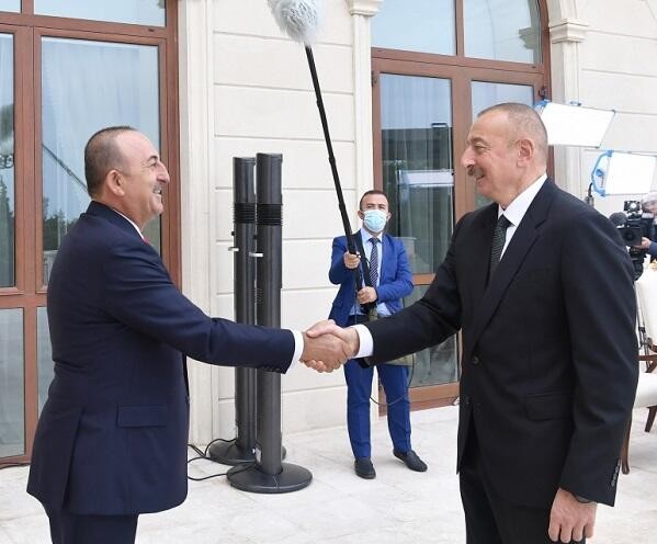 Çavuşoğlunu İlham Əliyev qəbul etdi- Foto