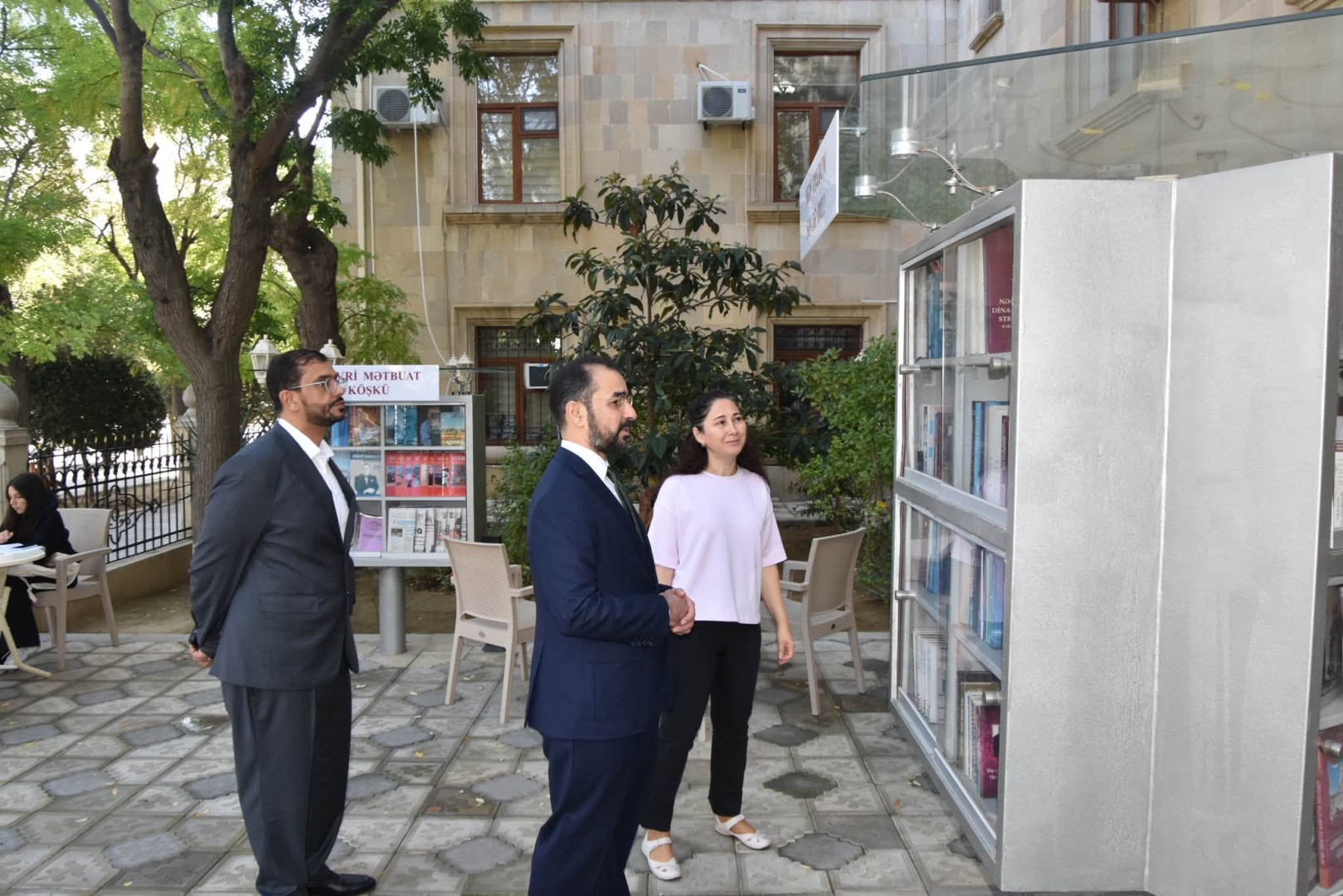 Birləşmiş Ərəb Əmirlikləri Nəşriyyatçılar Assosiasiyasının icraçı direktoru Raşid Əl-Kusu Milli Kitabxanada olub