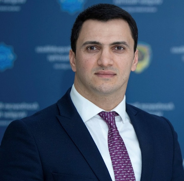 "Ölkədə pulu, biznesi, vəzifəsi olanın da sabaha ümidi yoxdur, olmayanın da…"