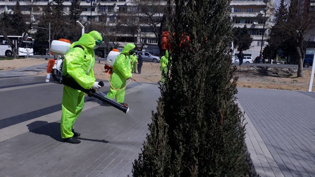 Koronavirus infeksiyasının qarşısının alınması məqsədilə Nizami rayonunda profilaktik tədbirlər davam edir