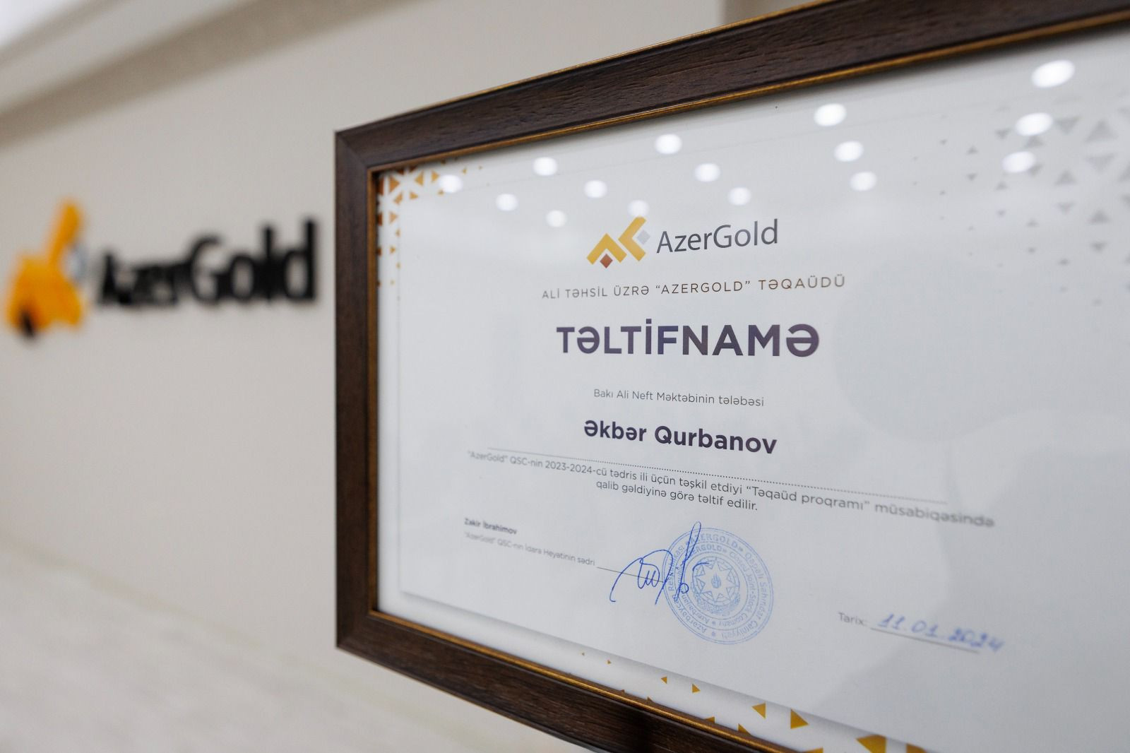 "AzerGold" QSC-nin növbəti Təqaüd proqramlarının qalibləri mükafatlandırılıb