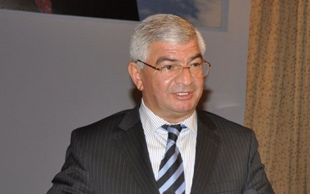 İcra başçısının qardaşı işdən çıxardı