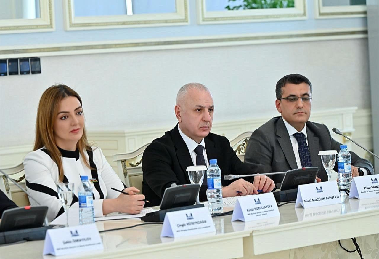 “Dövlətin idman siyasətinin mərkəzində gənclər dayanır”