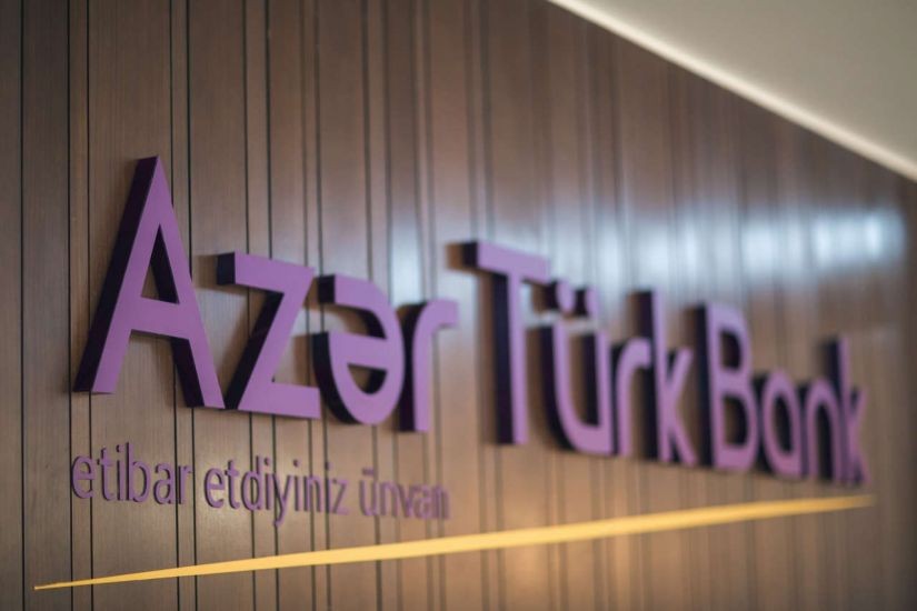 Tanınmış yazıçı “Azər Türk Bank”dan şikayət etdi - “Adamı elə incidirlər, elementar qanunları bilmirlər...”